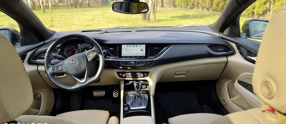 Opel Insignia cena 83000 przebieg: 84000, rok produkcji 2017 z Czechowice-Dziedzice małe 596
